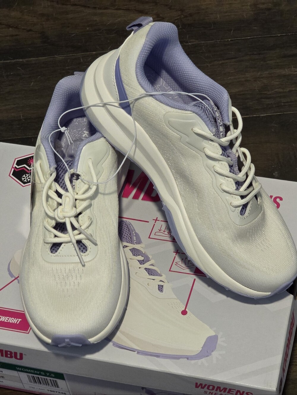 NWT Khombu Patan Walking Shoes 7.5